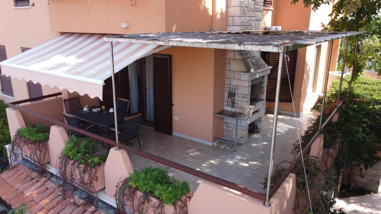 Apartment Ecio Винкуран Екстер'єр фото